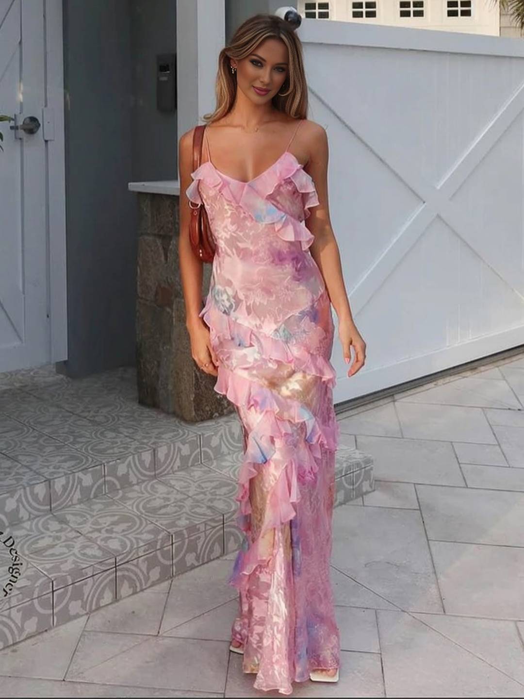 Fiorella – Floral Ruffle Backless Maxi Dress