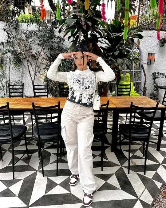 VERSTELBARE CARGO BROEK